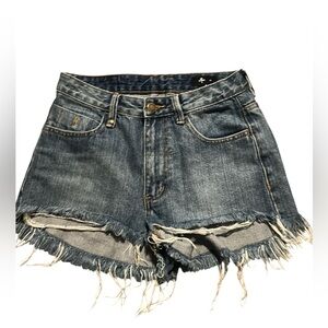 Thrills‎ hem shorts surfing women’s medium wash distressed denim